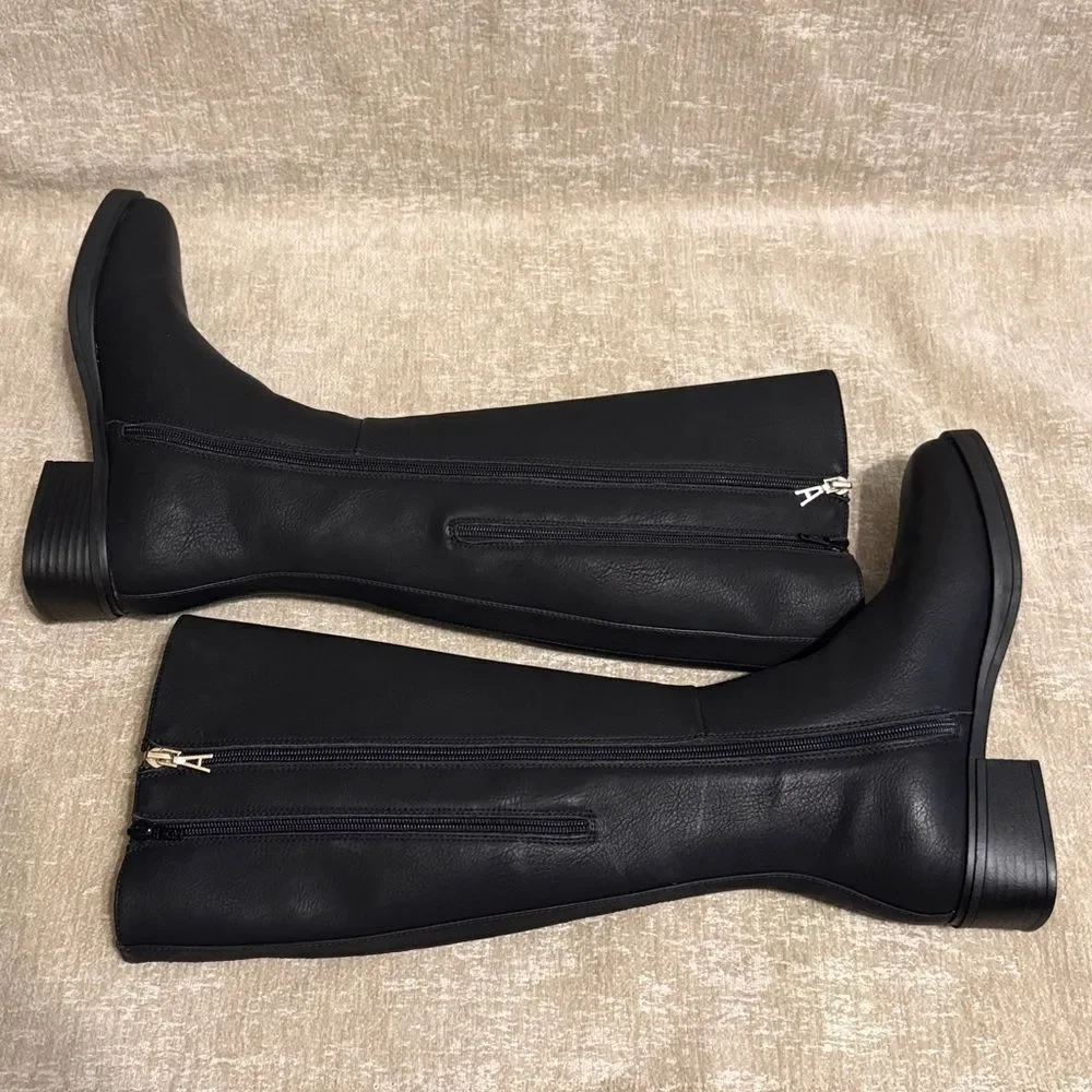 AEROSOLES Black Leather Over the Knee Boots